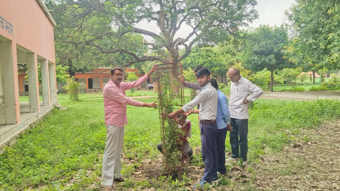 सीआईसी में एक पेड़ मां के नाम पौधारोपण कार्यक्रम का हुआ शुभारंभ